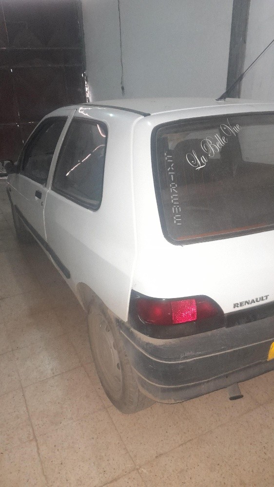 clio1 - 1