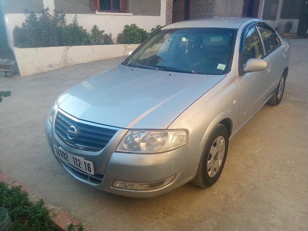 Nissan sunny - 1