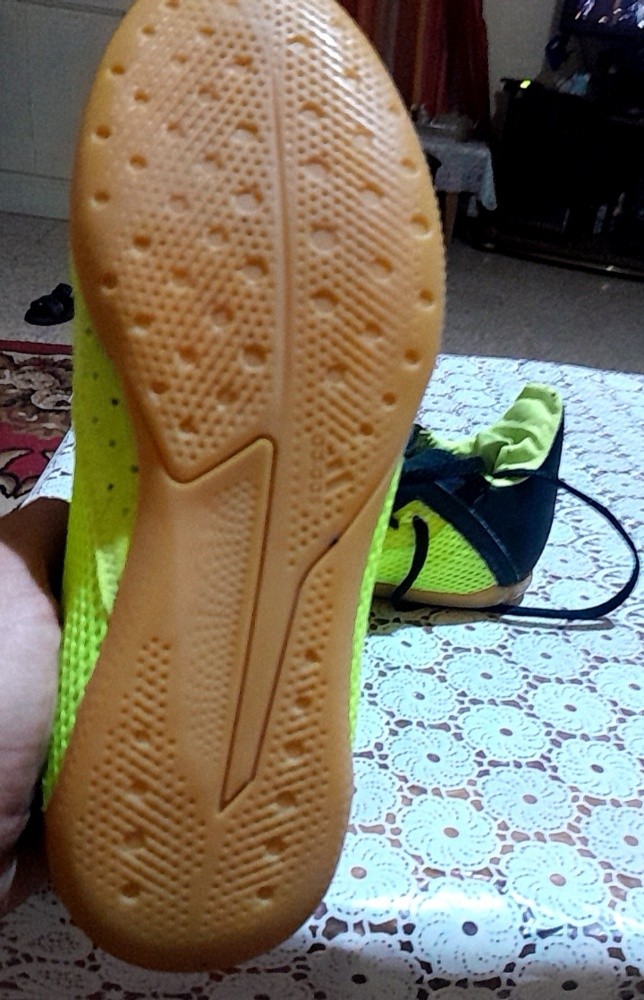soulier futsal - 2
