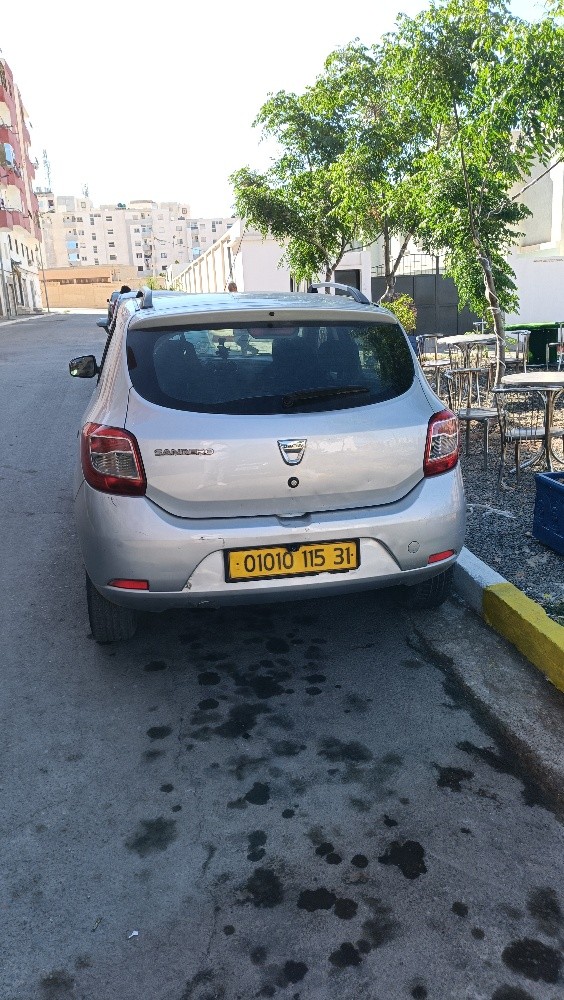 Dacia sandero - 2