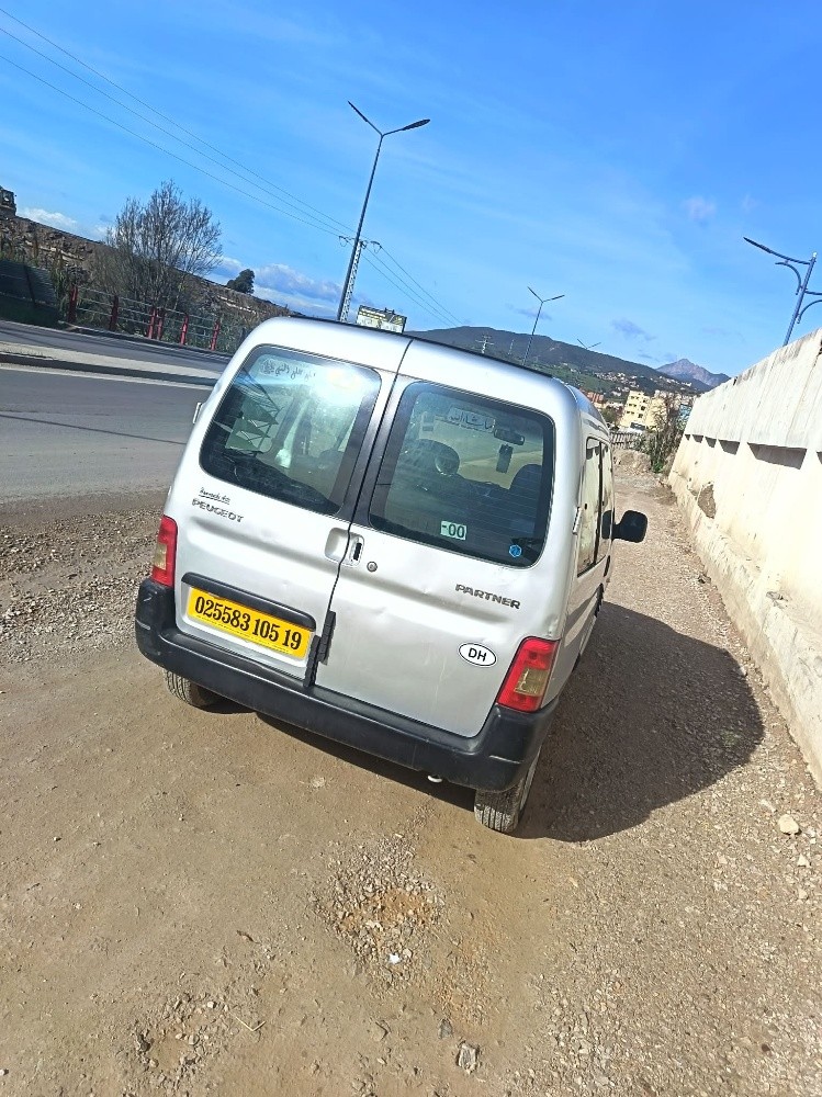 Peugeot partner en vent  - 2