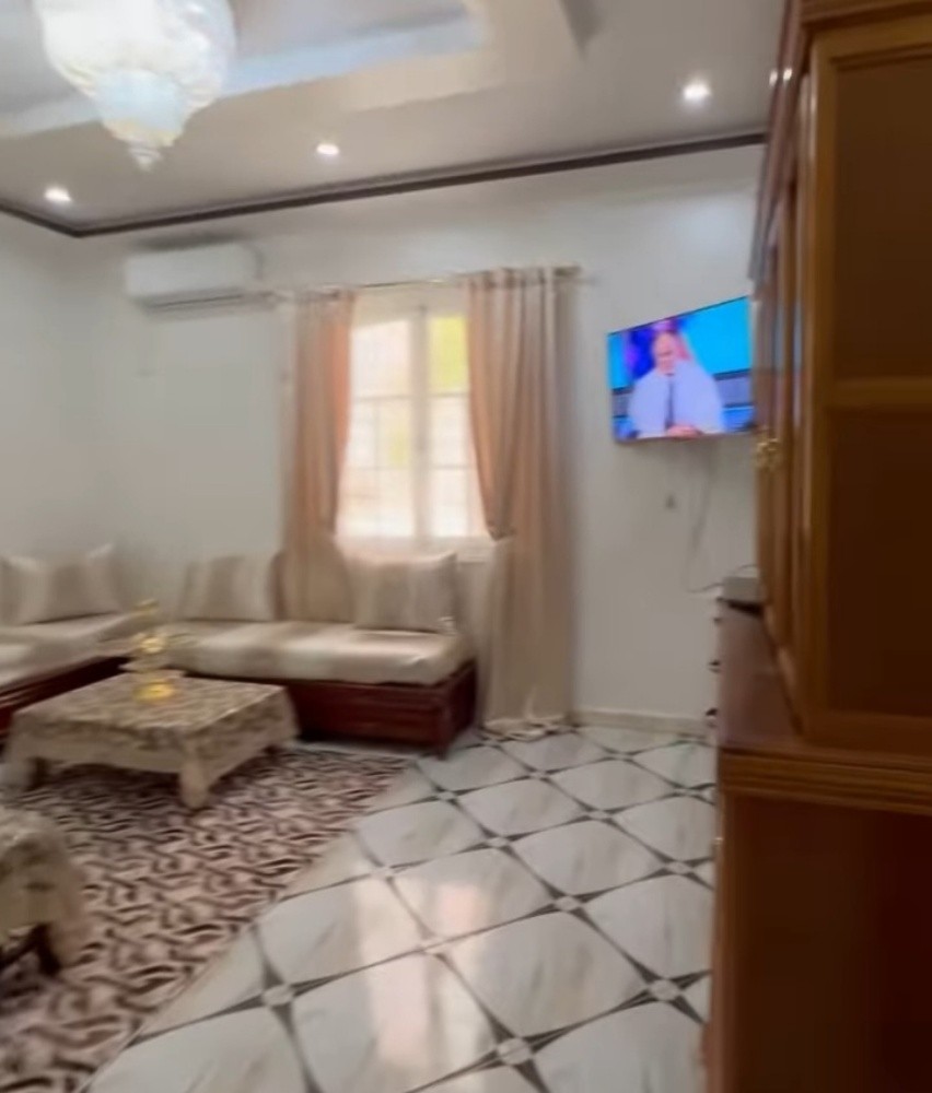 فيلا للبيع - 1