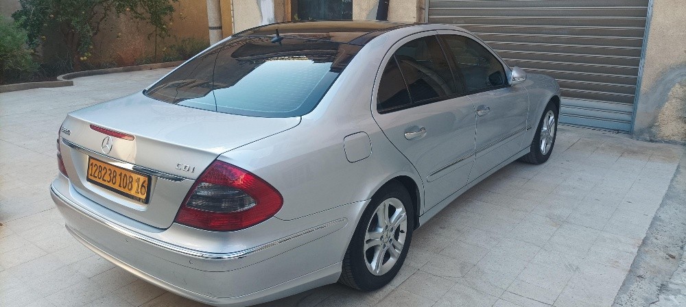 classe e 220 646 - 3