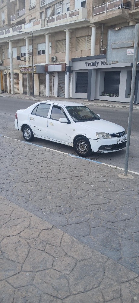 سيارة جيلي للبدل  - 2