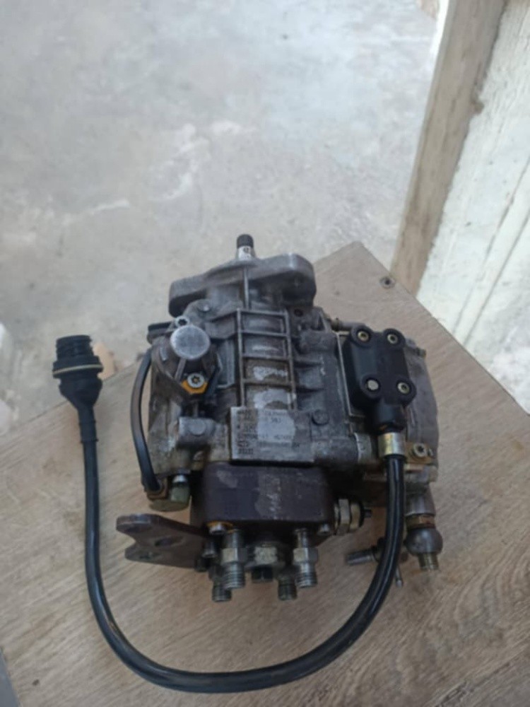 enjection pump - 3