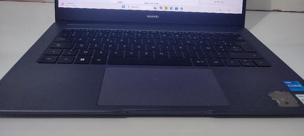 Huawei matebook 14 - 9