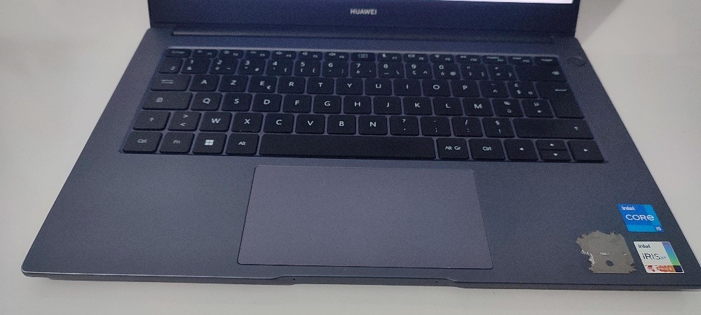 Huawei matebook 14 - 1