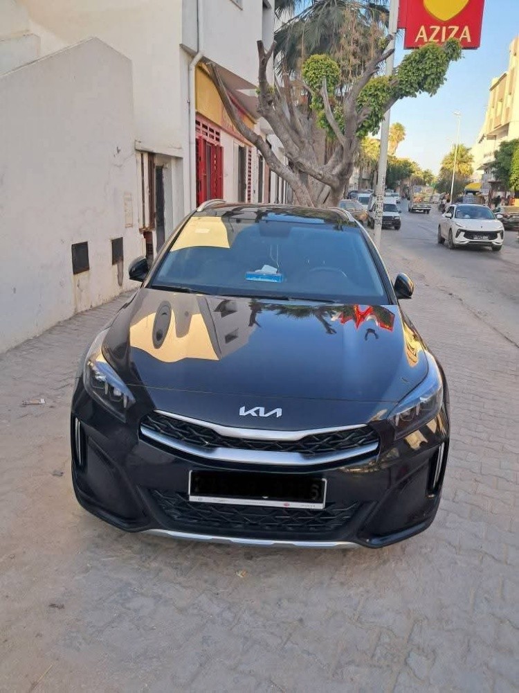 Kia - 3