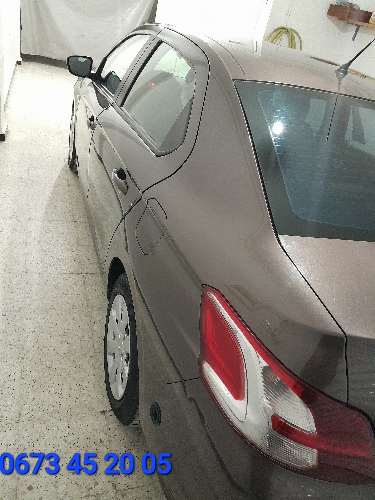 Peugeot 301 - 8