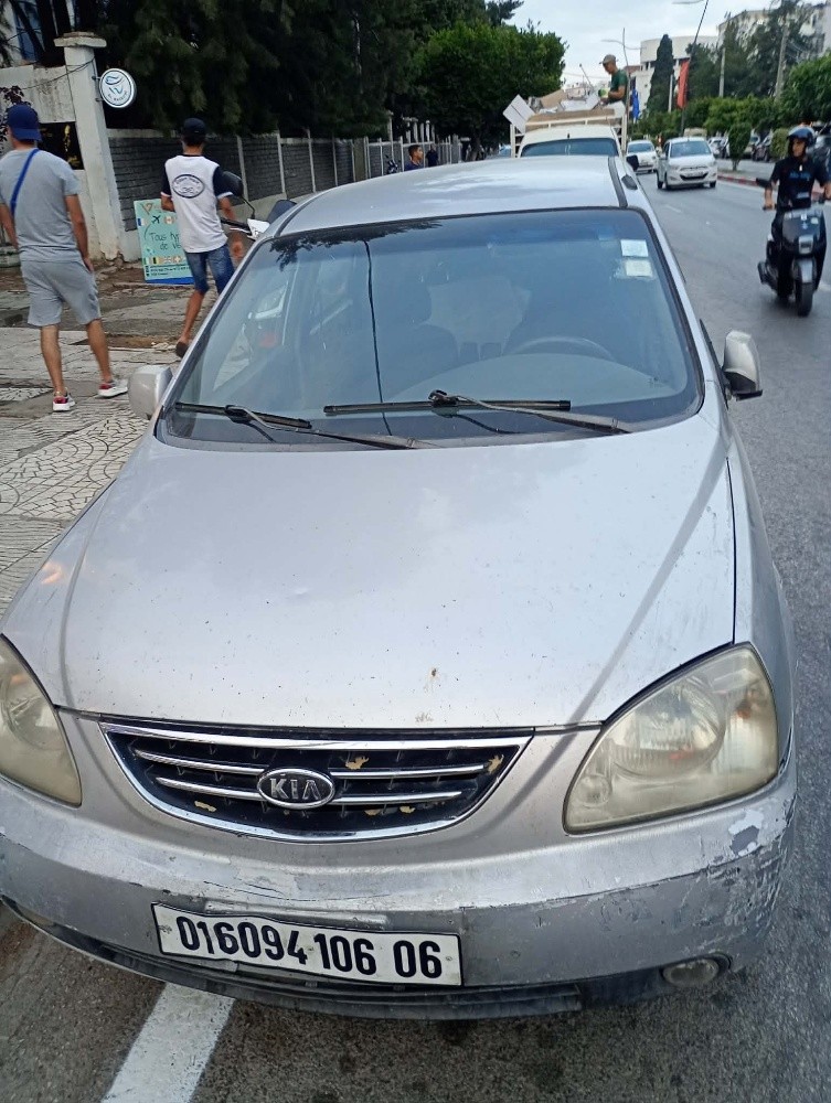 kia carnes 2006 - 3