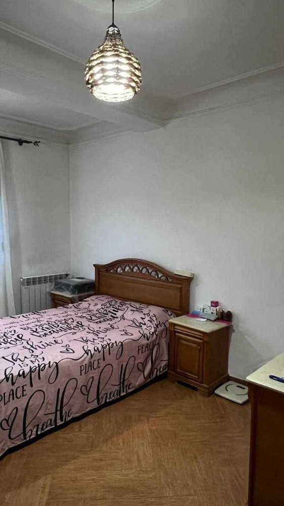 chambre à coucher en hêtre massif - 4