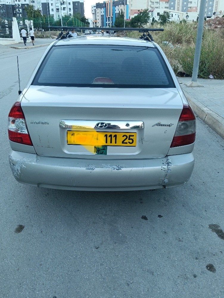 accent - 1