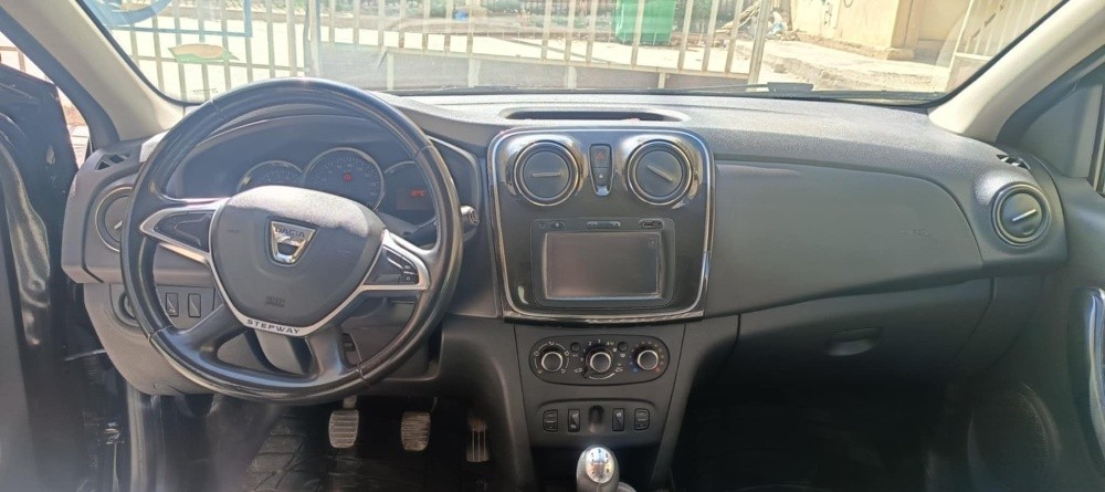 Dacia sandero - 10