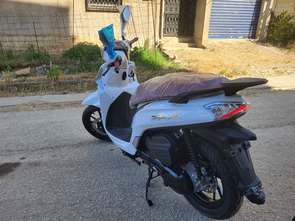sym st 200cc - 4