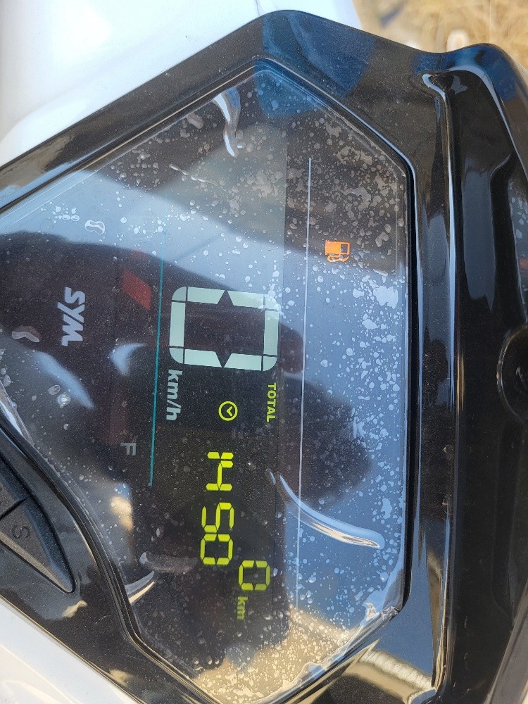 sym st 200cc - 3