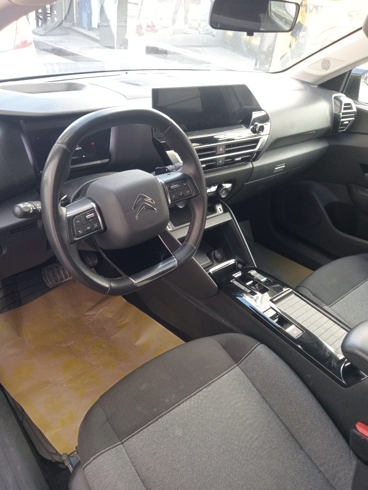 Citroen 1.2 puretech 130 ch - 5