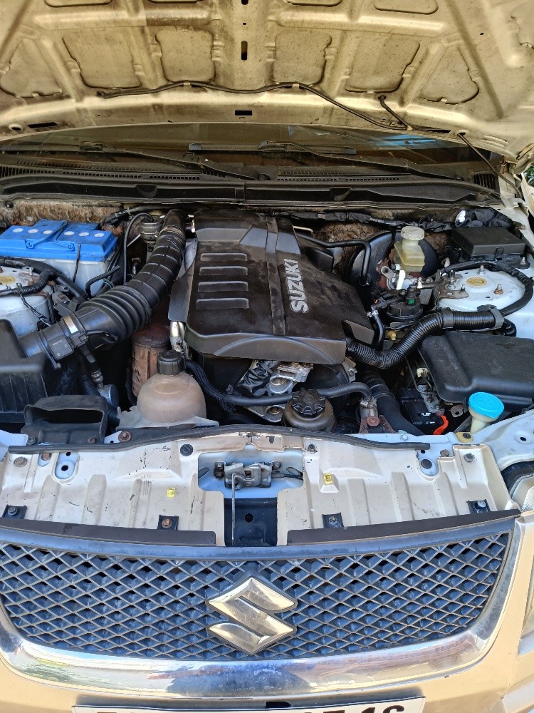 susuki grand vitarra . moteur 1.9 - 4