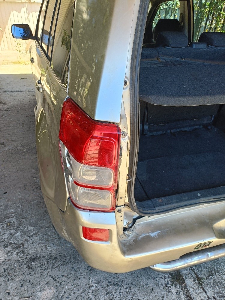 susuki grand vitarra . moteur 1.9 - 6