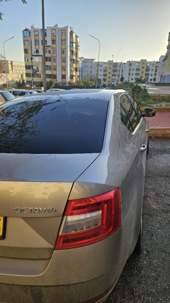 سكودا اوكتافيا - 5
