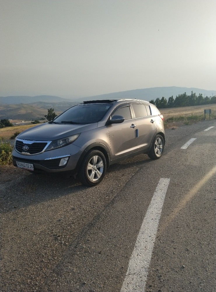 Kia Sportage 2012 crdi   - 4