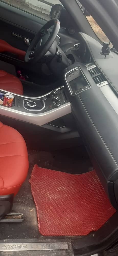 range rover évoque dynamique - 13