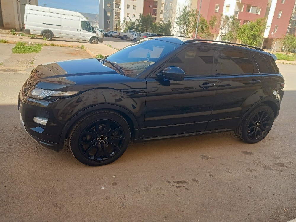 range rover  - 1