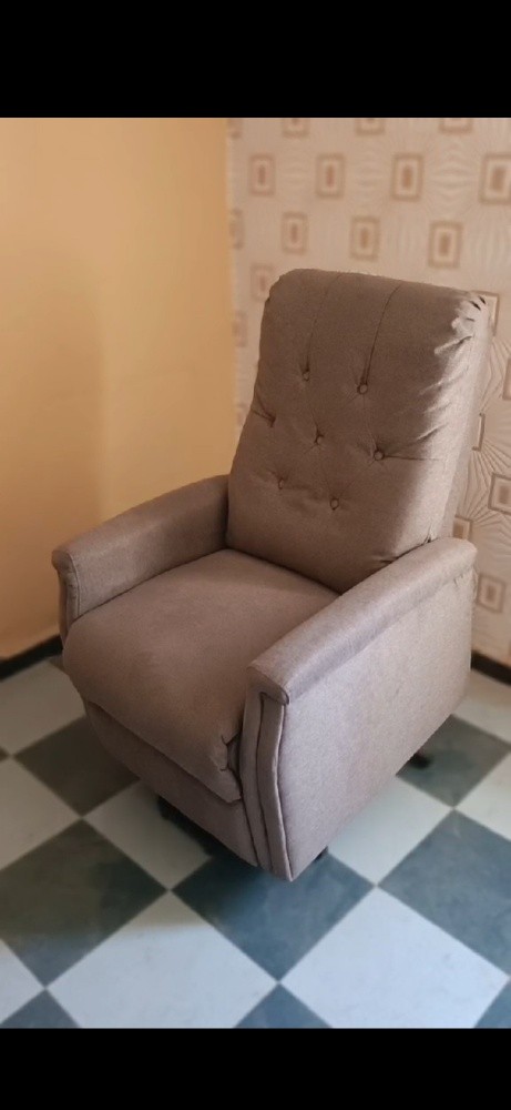 fauteuil à commande électrique - 1