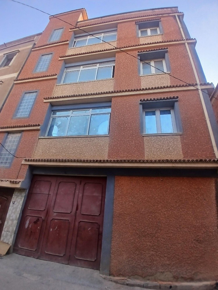immeuble 2 garage 3 étage f3  - 4