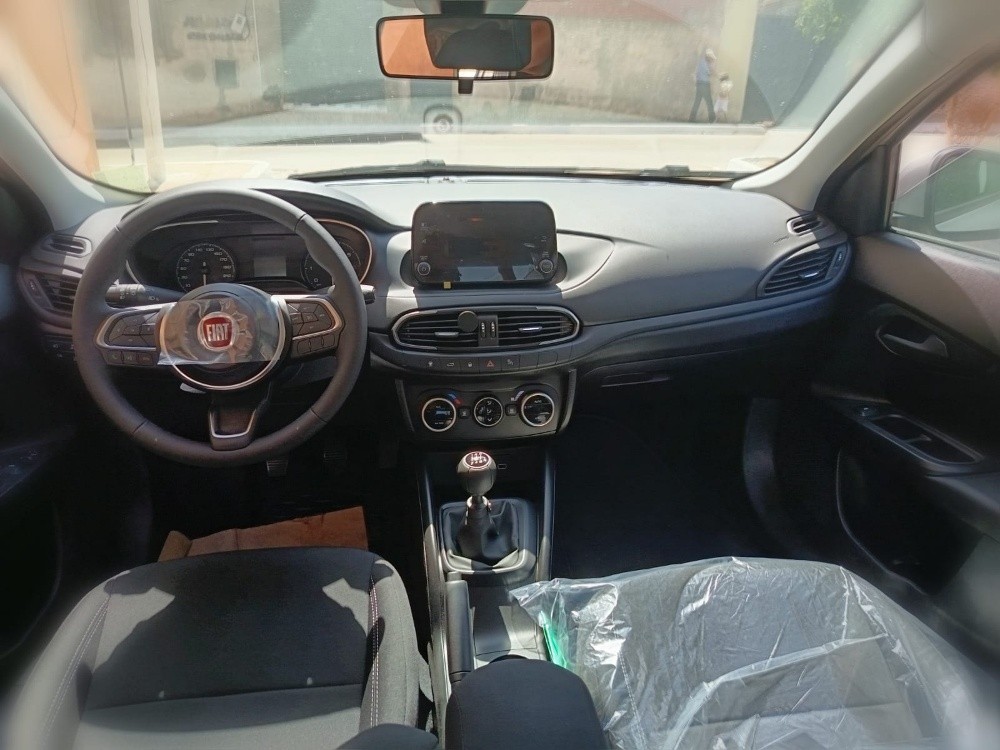 Fiat tipo  - 8