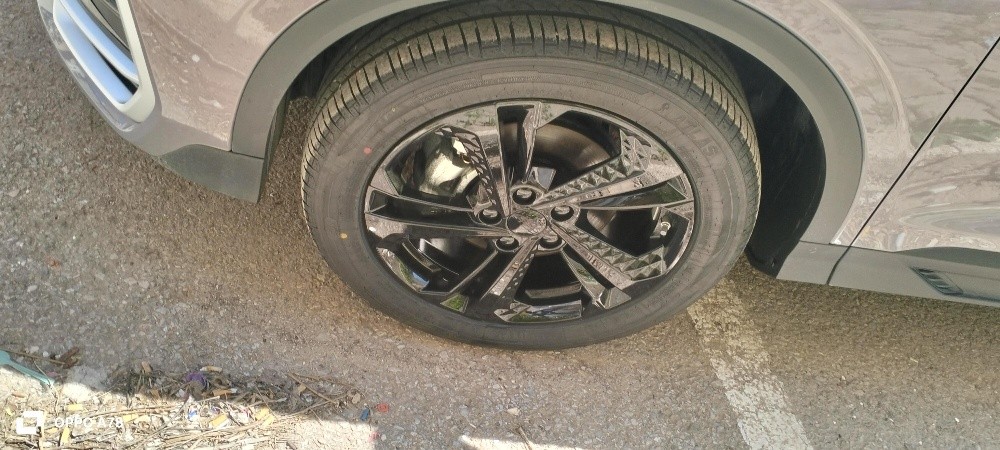 geely coolray - 3