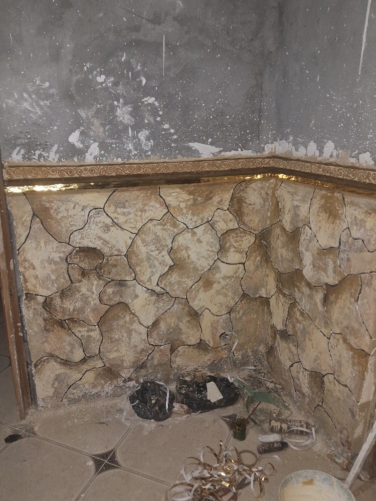 decore mur piere - 1