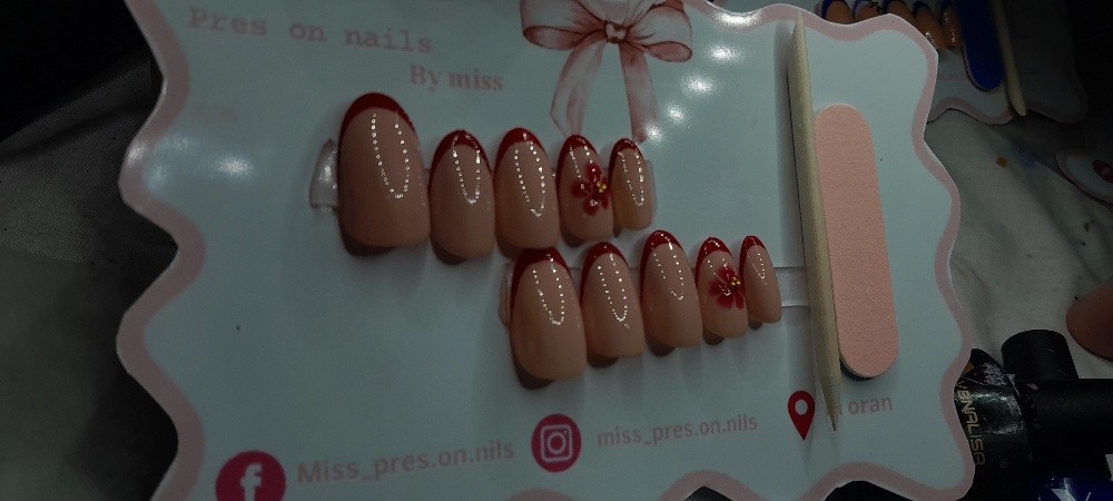 pres on nails - 2