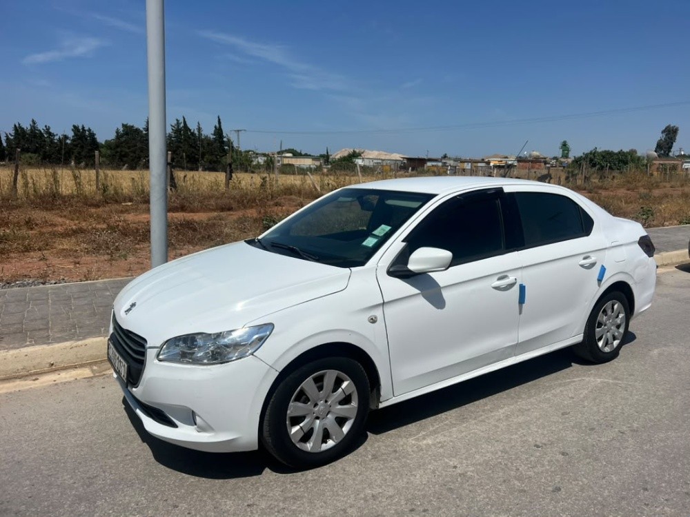 Peugeot 301 1.6 HDI - 3