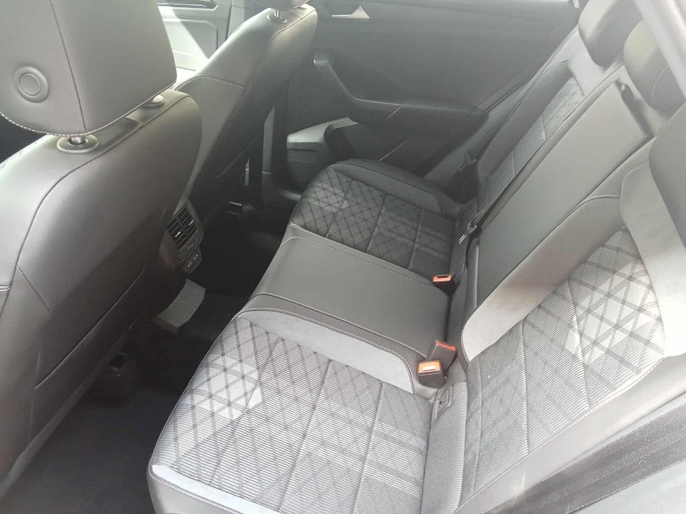 T-Roc R-line Diesel 2025 Allemand - 11