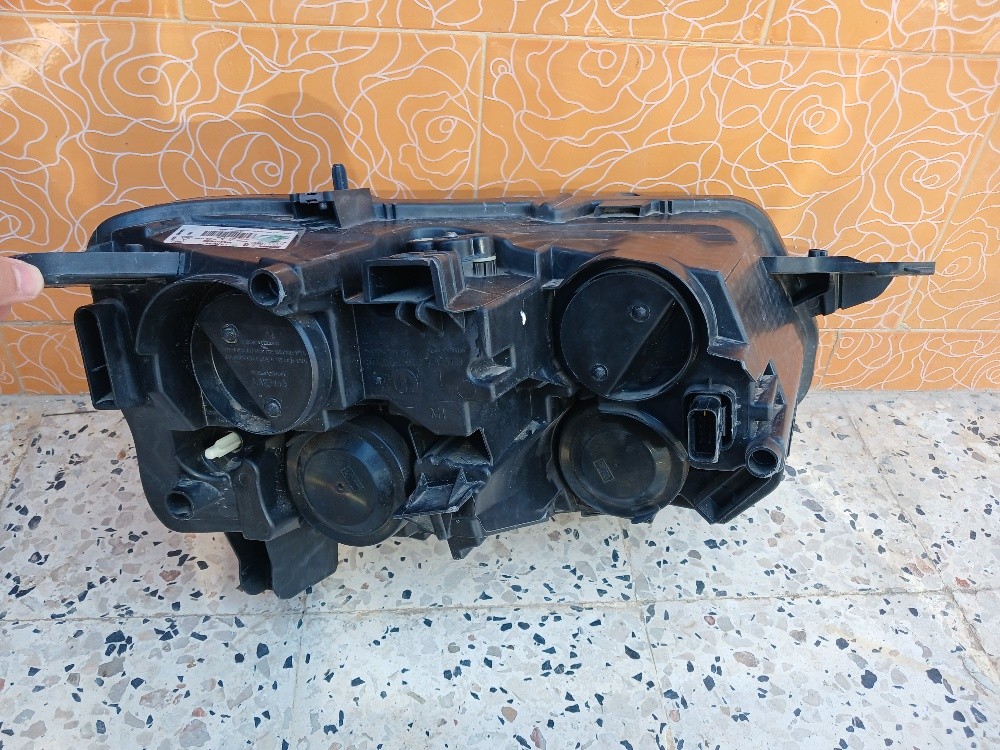 phare avant de fiat doblo (panora - 3