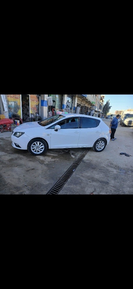 ايبيزا - 1