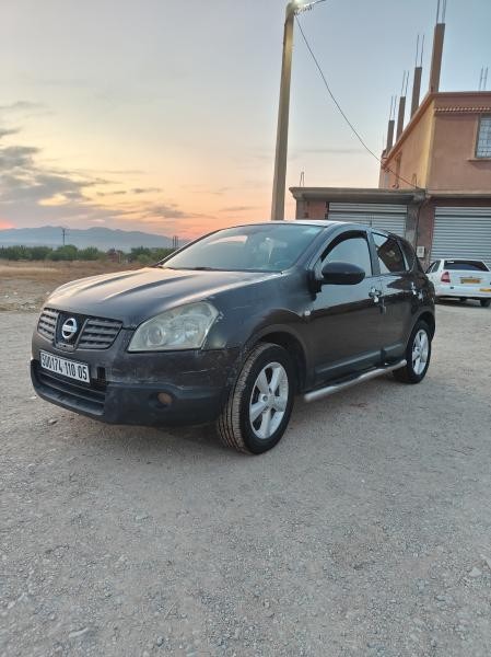 Nissan Qashqai 2.0 dci 150 ch - 11