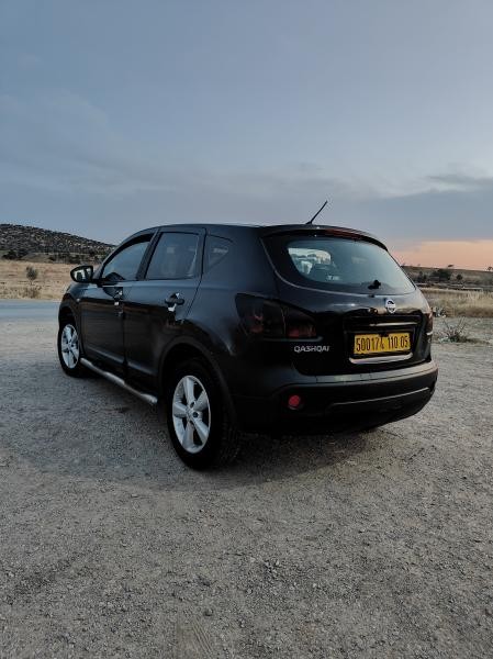 Nissan Qashqai 2.0 dci 150 ch - 12