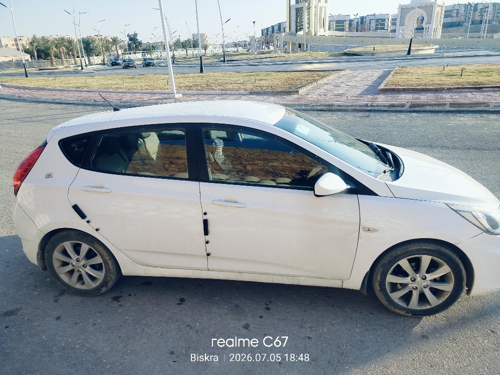 هيونداي اكسنت - 8