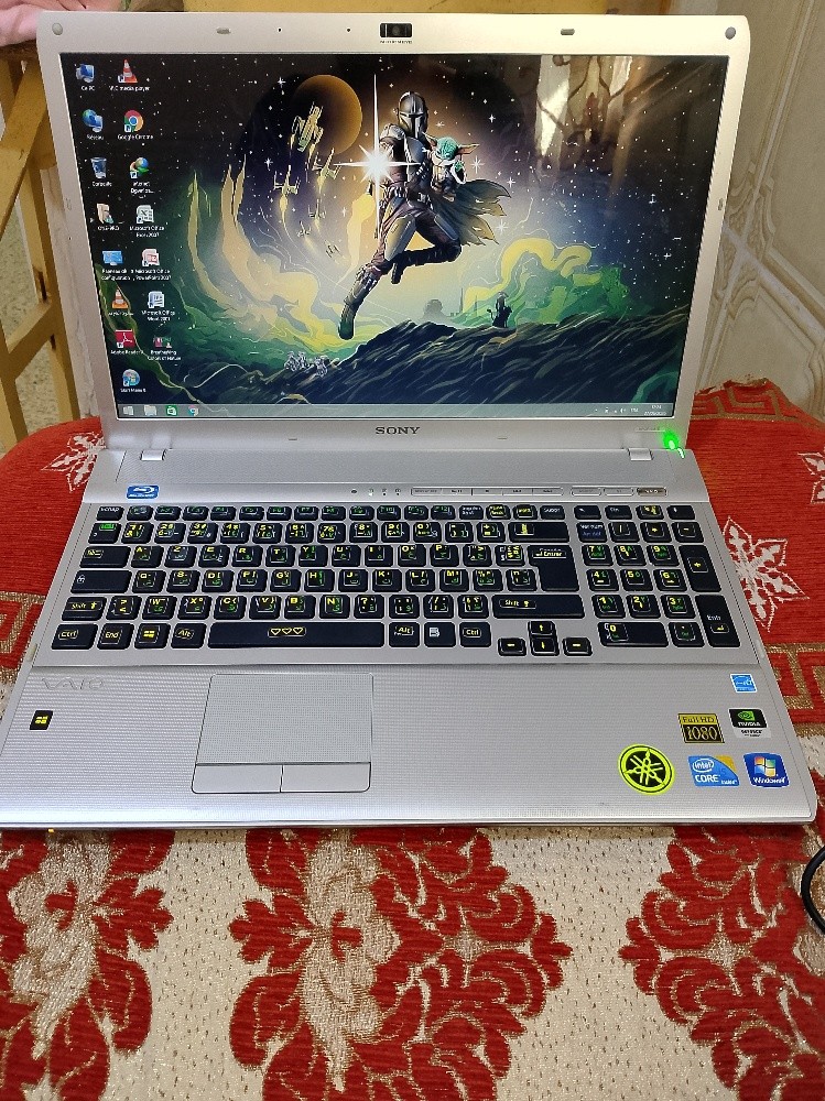 Ordinateur portable en bon état - 1