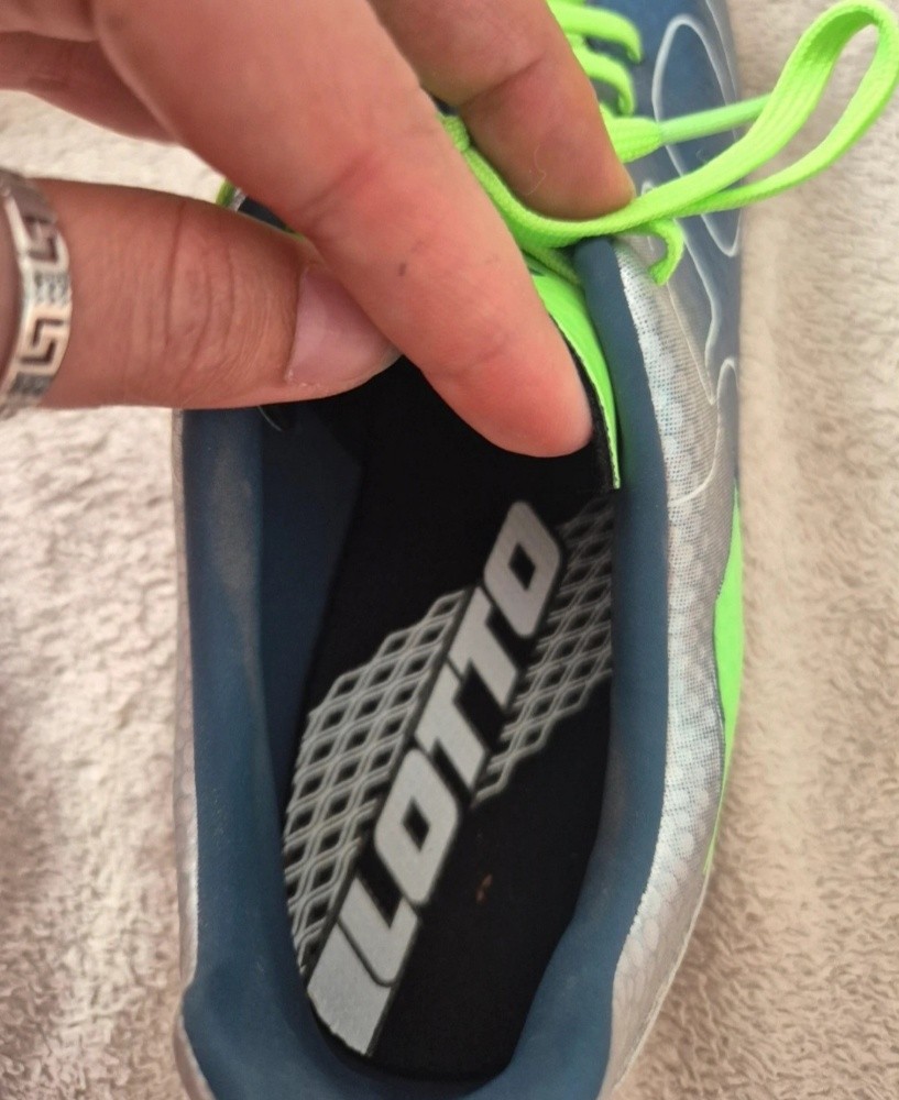 soulier football lotto 43 - 5