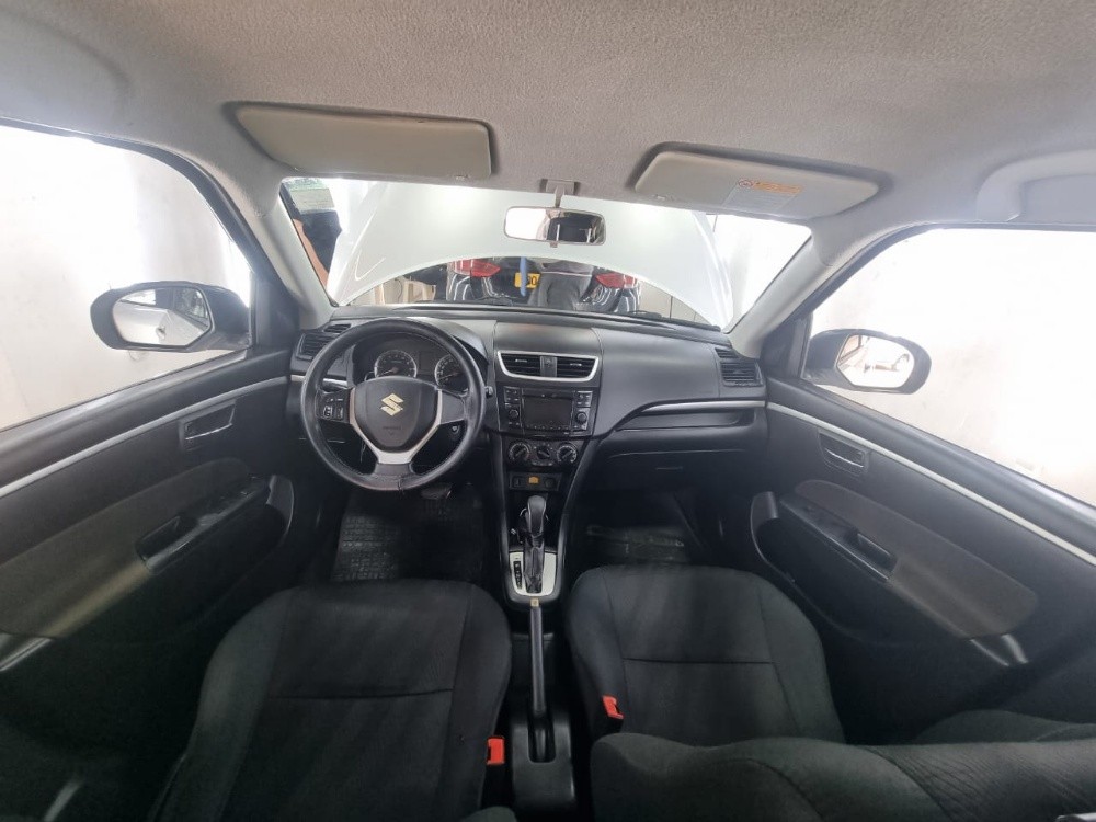 Suzuki Swift - 10