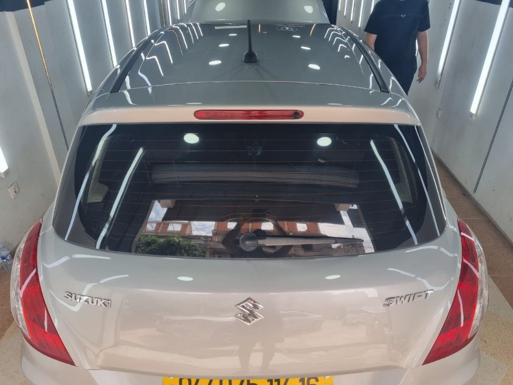 Suzuki Swift - 3