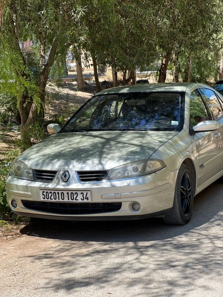 Laguna carta 2002  - 5