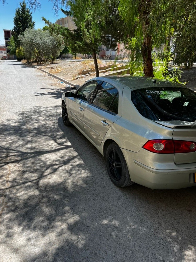 Laguna carta 2002  - 2