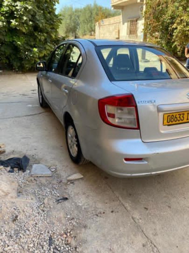 Suzuki sx4 - 10
