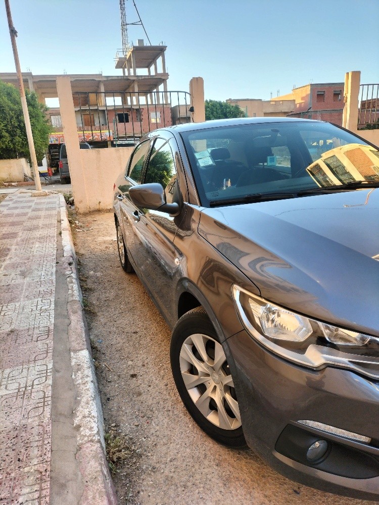 Peugeot 301 - 5