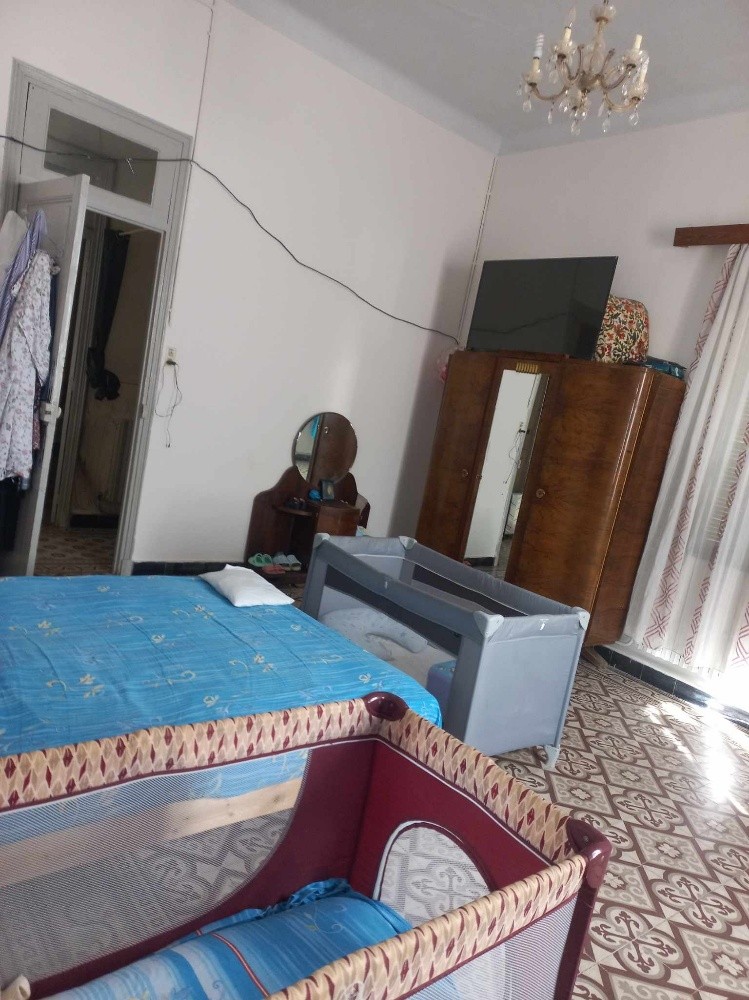 Une maison en plein centre-ville - 13