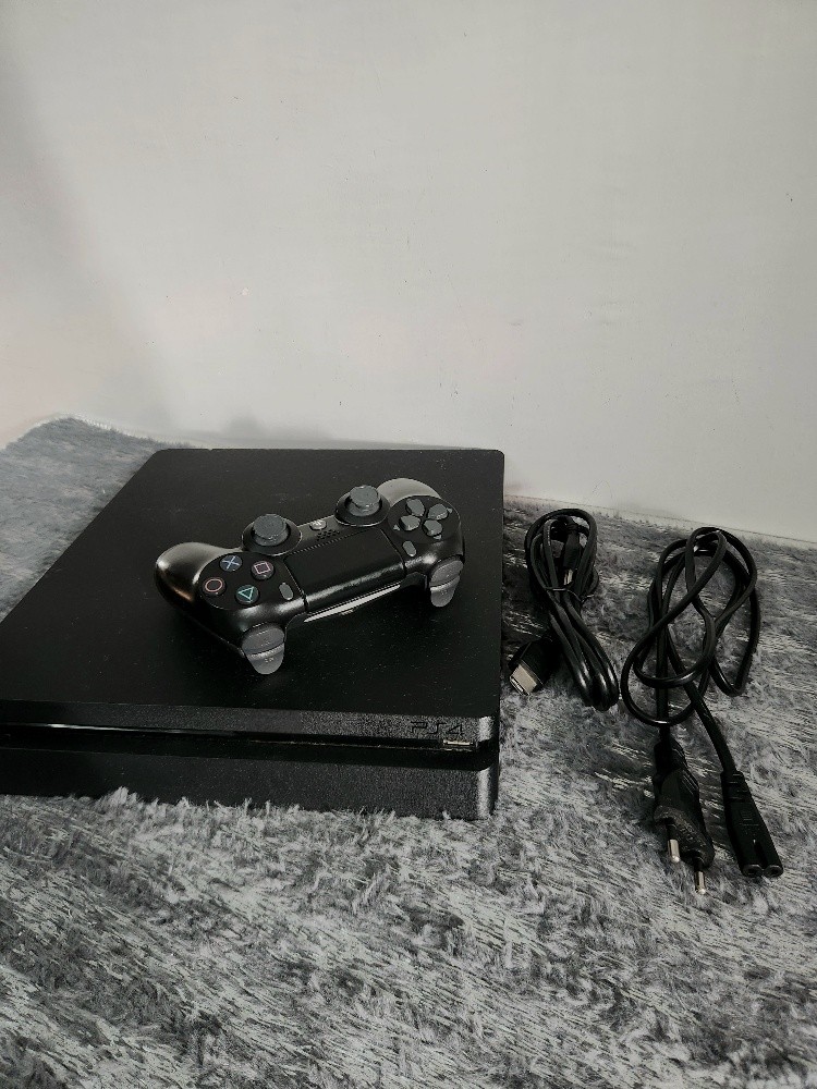 Ps4 slim 500g fih les jeux - 1
