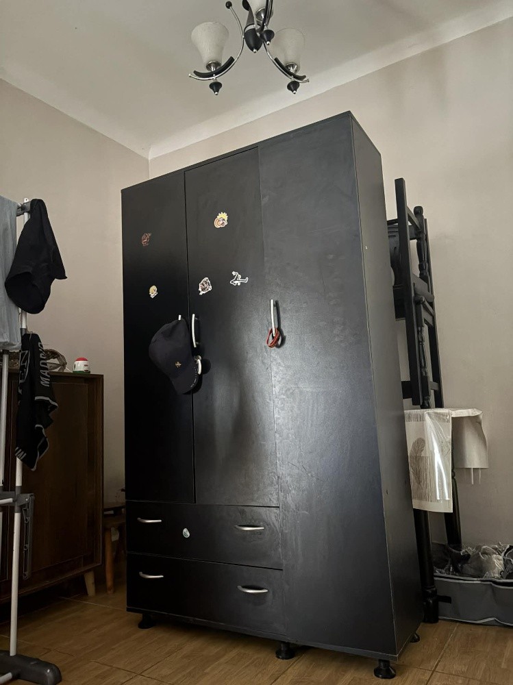 garde robe 3 portes 2 tiroirs avec clés - 5